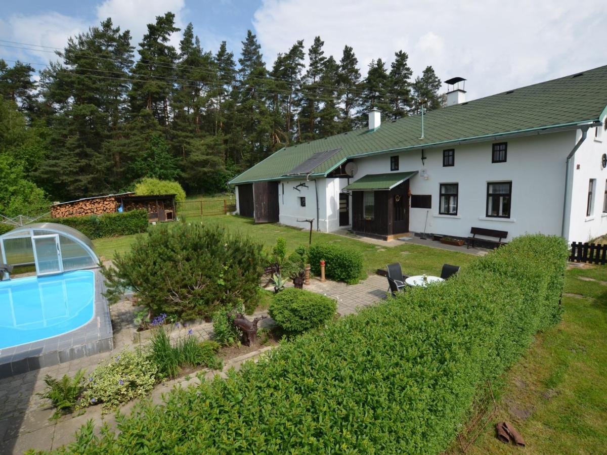 Luxury Villa Near Forest In Hlavice Czech Republic Vselibice Exterior photo